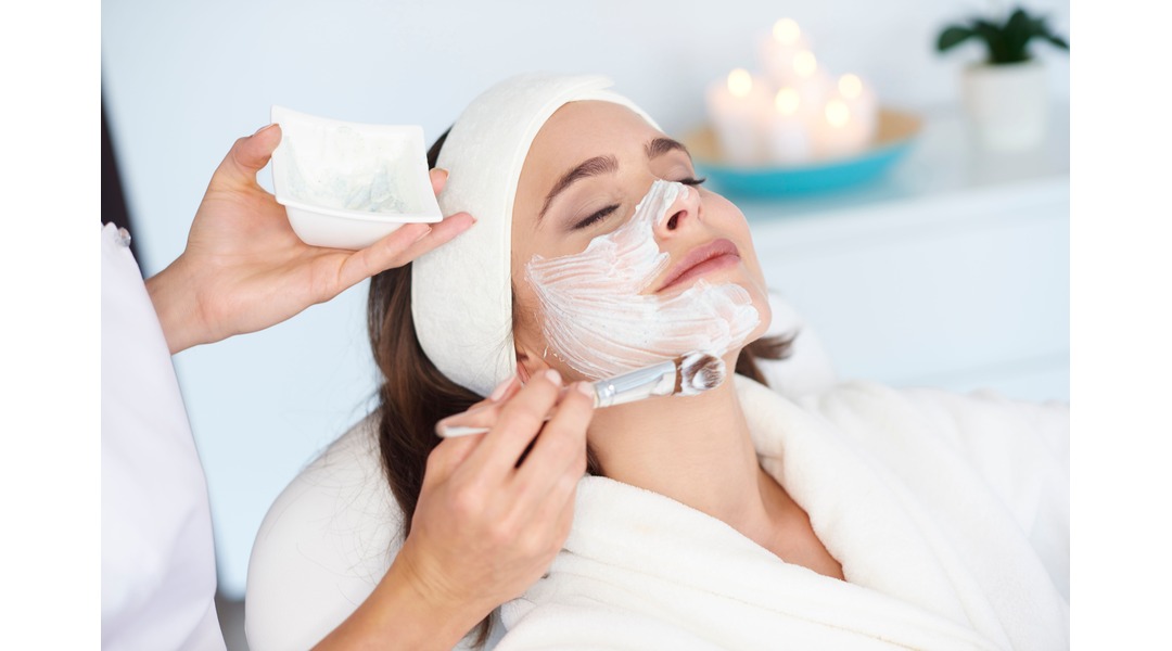 beautiful-woman-getting-beauty-treatment_11zon-1-compressed-1.jpg